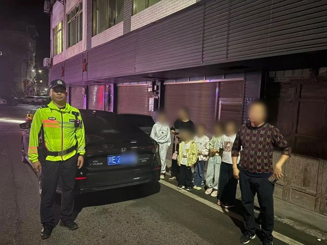 假期不是“护身符”!泸州持续严查超员车辆,多人被曝光!(图8) 查8.jpg