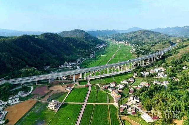 起笔五年新蓝图 落子全市一盘棋——宜宾重塑县域经济高质量发展新版图(图4) 4.jpg