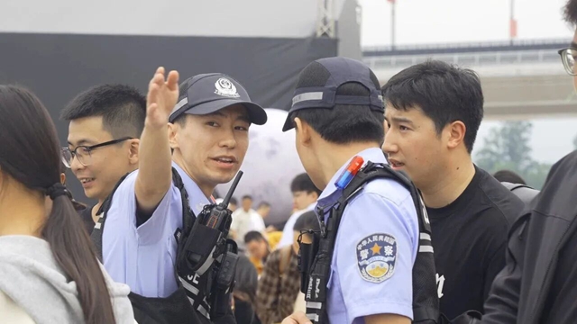 泸州:“音”为有警,守护秋日音浪!(图7) 8.jpg