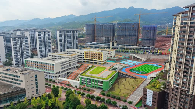 从“整不撑展”到“一次办好”——古蔺县第五小学顺利开学背后的“采购密码”(图1) 城1.jpg
