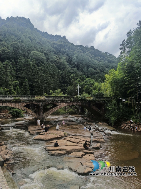加快水帘洞溪降项目落地,以农文旅融合筑牢瑶寨民生就业根基(图10) 10.jpg