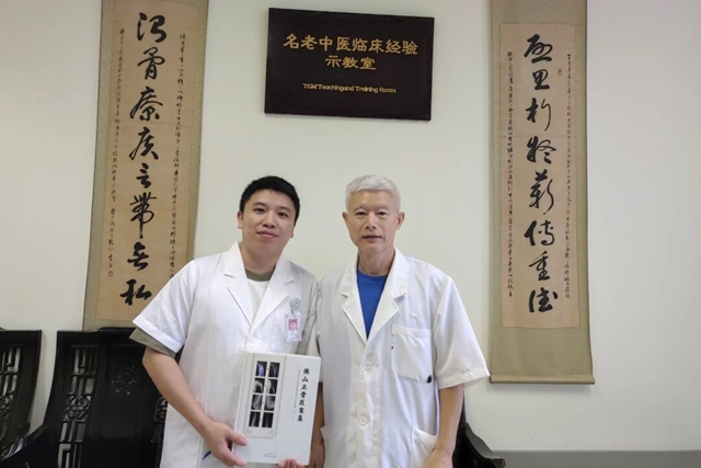 王念武:每天坚持做100个俯卧撑的正骨医生(图5) 王5.jpg