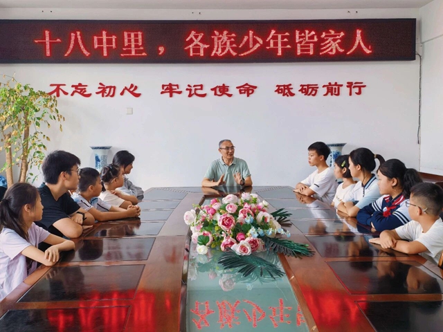 铸牢中华民族共同体意识 | 泸州教体系统奏响民族团结奋进曲(图7) 7.jpg