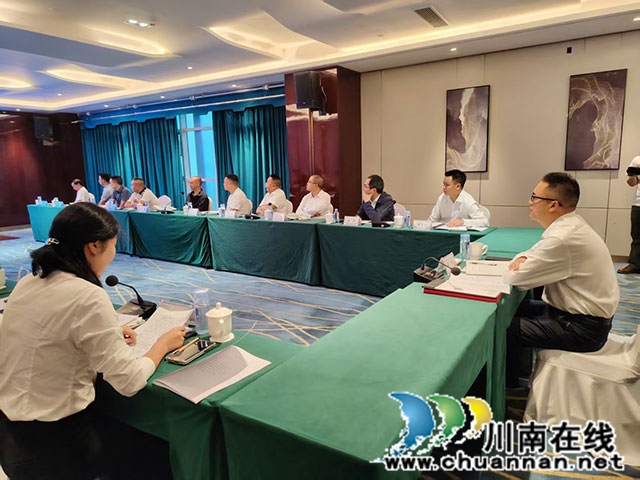 汇聚乡贤力量促振兴▕ 古蔺县东新镇成立发展咨询委员会(图3) 微信图片_20261018135617_25_10.jpg
