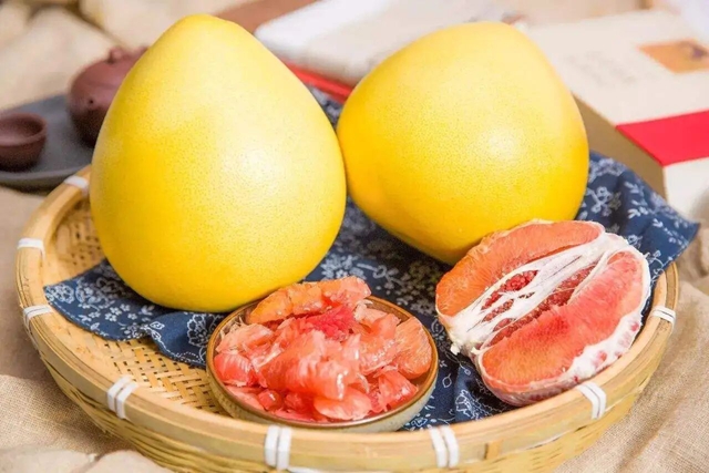 秋天最减肥的水果,我投柚子一票(但这些人千万别碰)(图3) 水果3.jpg
