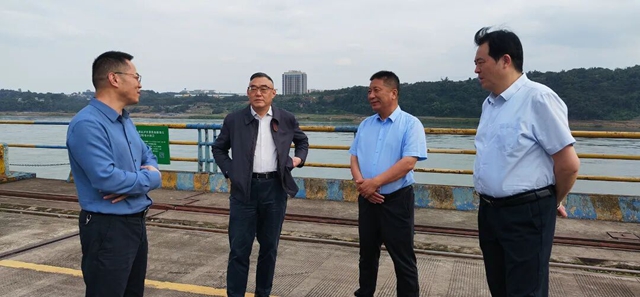 省商务厅党组成员、副主任吴舸率队莅泸调研口岸工作(图1) 吴1.jpg