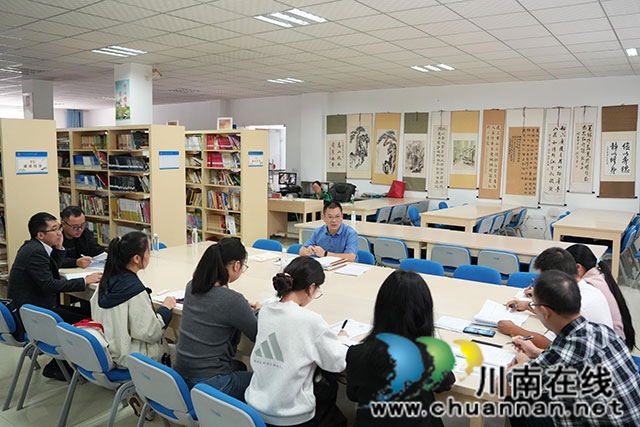 深耕教研强师资 精准视导促备考——泸县中职 2026 年秋期公共基础课教师培训暨高三教学视导活动在泸县建校举行(图6) 数学教研组评课议课.jpg
