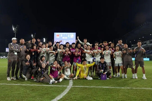 泸州姑娘刘雨希梅开二度!U17女足击败美国队小组头名晋级(图4) 4.jpg