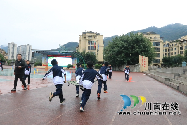 伤员运送 (1).JPG