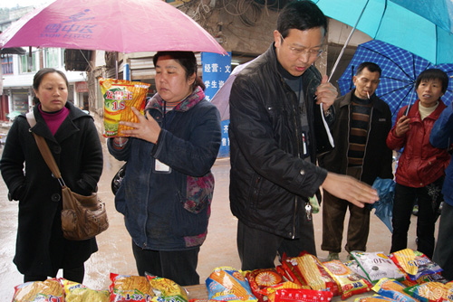 大石乡：加强农资产品检查