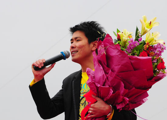 昨日玉龙湖放生节开幕&nbsp;众明星打造视听盛宴(图11)