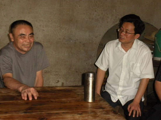 泸县开展“领导挂点、部门包村、干部帮户”活动(图3)