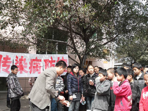 长安乡开展春季传染疾病预防活动(图1)