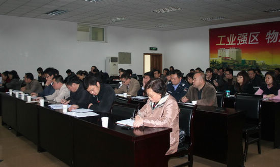 龙马潭区重拳打击侵犯知识产权和制售假冒伪劣商品