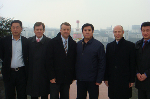 中法酒业巨头相会宜宾&nbsp;白酒文化有望走出国门(图3)