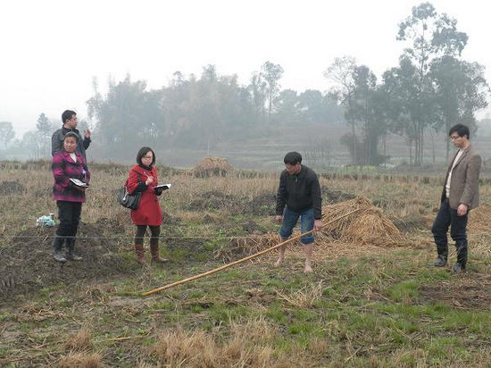 白沙镇：全体动员&nbsp;双休日抓土地“双挂钩”(图1)