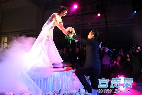 自贡“80后”最贵婚礼:婚庆花费20多万元(图1)