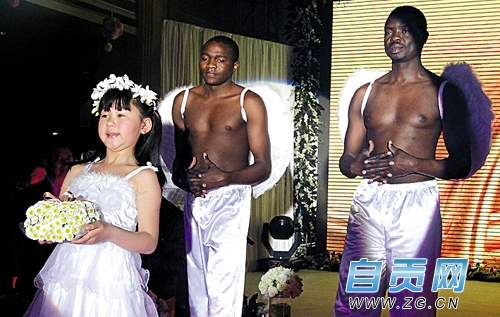 自贡“80后”最贵婚礼:婚庆花费20多万元(图3)