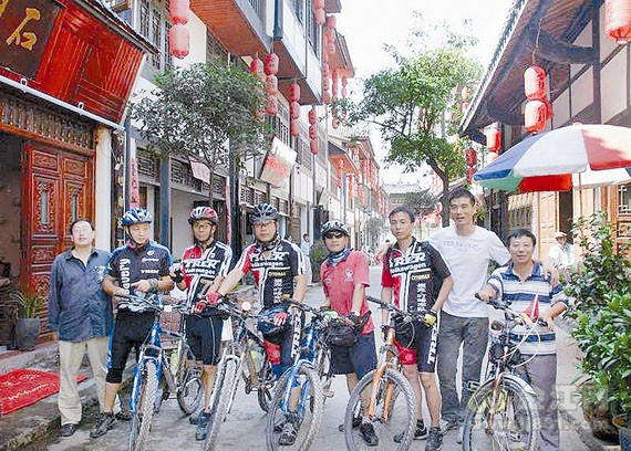 宜宾四月天的骑行诱惑(图1)