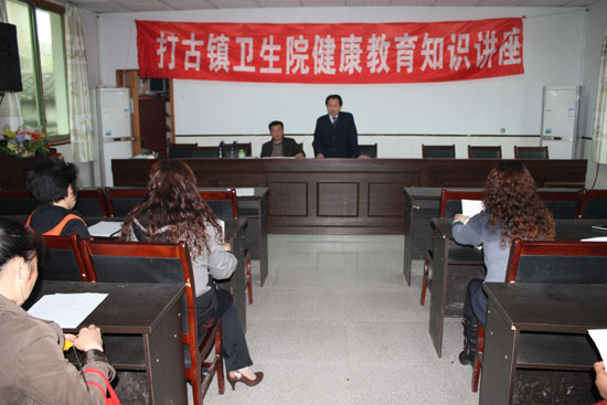 纳溪打古镇开展“爱国卫生月”活动(图3)