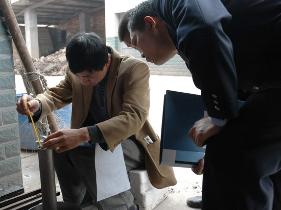 龙马潭区国税局举行酒类税收专业化管理座谈会