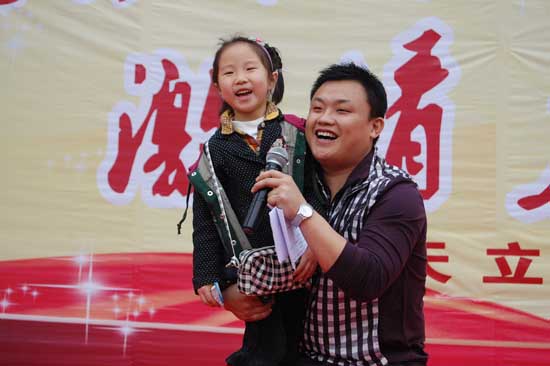 泸医中医院、天立社区激情共唱和谐曲(图6)