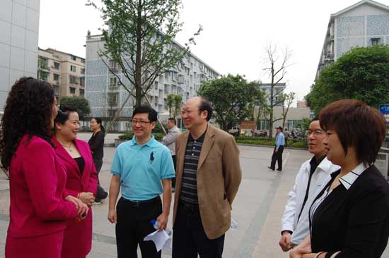 泸医中医院、天立社区激情共唱和谐曲(图4)