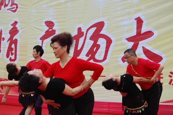 泸医中医院、天立社区激情共唱和谐曲(图20)