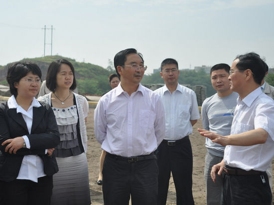 泸州市市委书记朱以庄到龙马潭区调研(图3)
