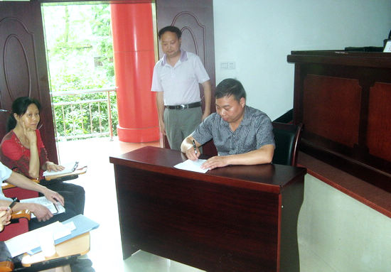 胡市镇“四个到位”做好党委换届工作(图2)