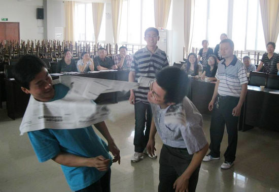 方洞镇举行“忆三八、庆五四”妇团联谊活动(图2)