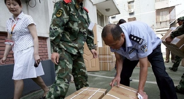 揭秘：高考试卷押送全过程(图5)