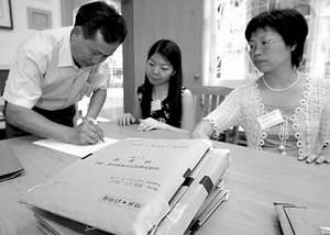 揭秘：高考试卷押送全过程(图11)