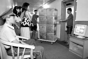 揭秘：高考试卷押送全过程(图14)