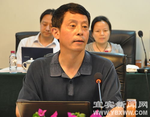 国家质检总局专家来宜调研(图3)