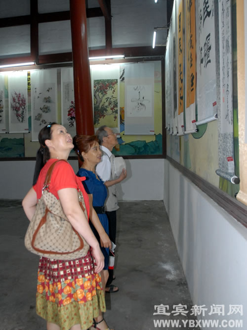宜宾五大宗教举行书画展庆建党90周年(图4)