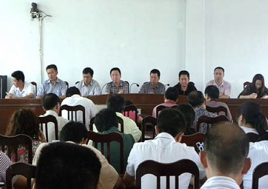 黄坭乡：召开新一届领导班子见面会