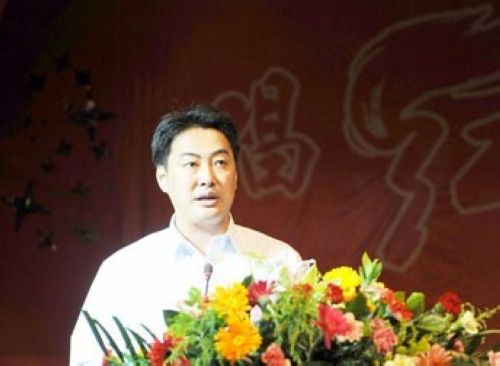 泸医附院举办庆祝建党90周年创先争优表彰活动(图4) 泸医附院举办庆祝建党90周年创先争优表彰活动(图4)