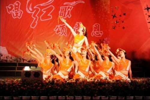 泸医附院举办庆祝建党90周年创先争优表彰活动(图9) 泸医附院举办庆祝建党90周年创先争优表彰活动(图9)
