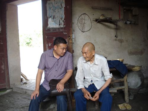 方洞镇：将党的温暖送到最基层