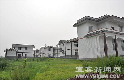 吴光镭:长宁要高举“生态环保”的大旗 抓旅游促发展(图2) 吴光镭:长宁要高举“生态环保”的大旗 抓旅游促发展(图2)