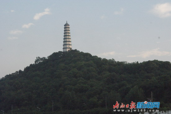再现“甜城宝塔”当年风姿(图2)