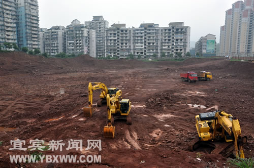 行业面临洗牌 宜宾将迈入多商圈时代(图3) 行业面临洗牌 宜宾将迈入多商圈时代(图3)