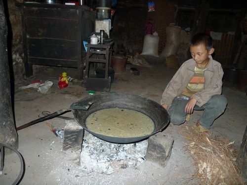 实地走访学生家庭 关注山区贫困学生发展(图2) 实地走访学生家庭 关注山区贫困学生发展(图2)