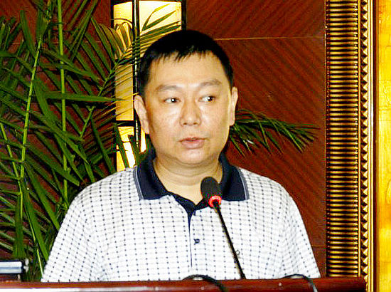 泸医附院承办四川省2011甲状腺外科学术交流会(图3) 泸医附院承办四川省2011甲状腺外科学术交流会(图3)