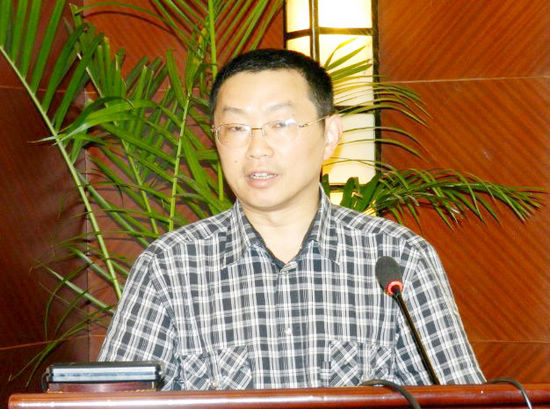 泸医附院承办四川省2011甲状腺外科学术交流会(图2) 泸医附院承办四川省2011甲状腺外科学术交流会(图2)