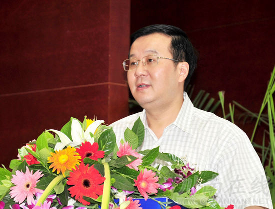 川南首张"电子医院"卡:"泸医附院健康灵通卡"发行(图2)