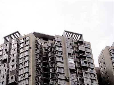 内江一楼盘33层“变”34层(图1) 内江一楼盘33层“变”34层(图1)