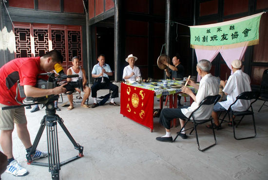 央视《走遍中国》栏目走进叙永茶马古道(图3) 央视《走遍中国》栏目走进叙永茶马古道(图3)
