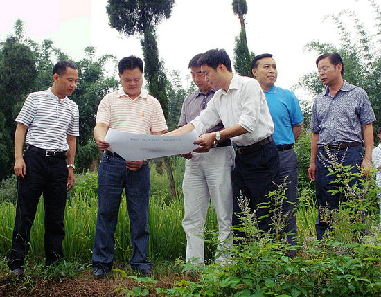 宜宾:副市长“工业模式”抓猪场(图1) 宜宾:副市长“工业模式”抓猪场(图1)
